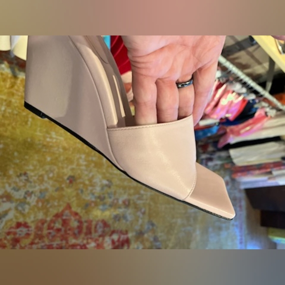 Sz 36 NIB $510 Wandler mules - Picture 1 of 2